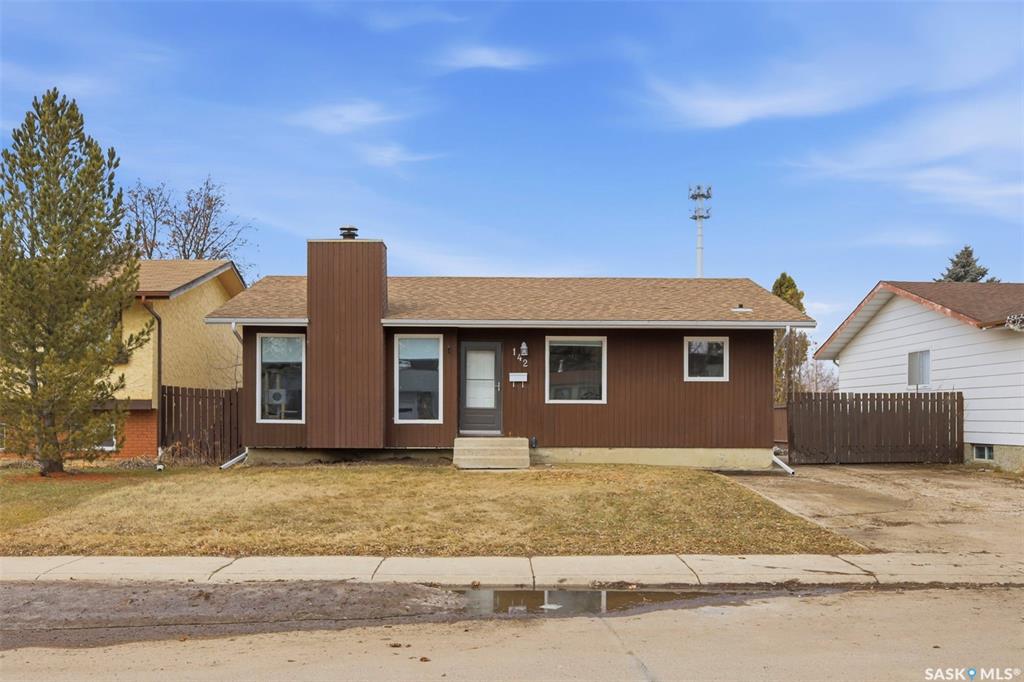 142 Heise Crescent, SK032896, Saskatchewan,