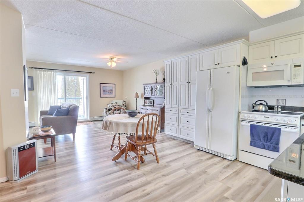 Second View of 1 26th Street E #201, East Hill, Prince Albert, Saskatchewan, S6V 1T7