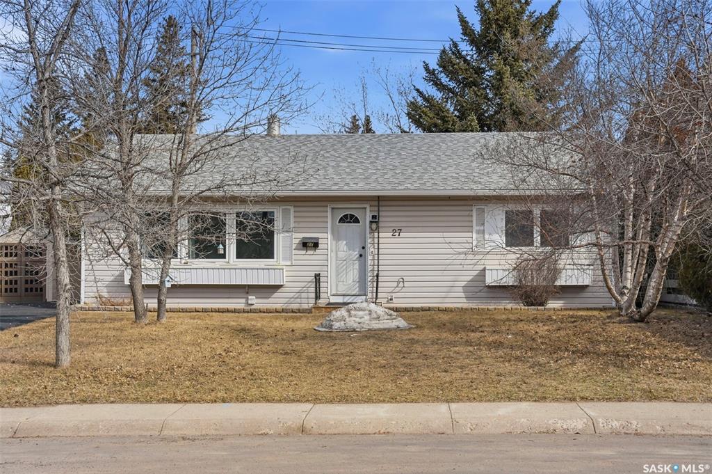 27 Lindsay Drive, SK032920, Saskatchewan,