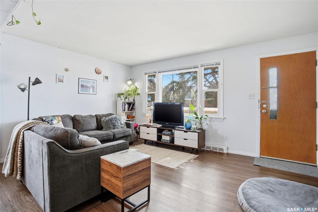 Third View of 1117 Taylor Street E, Haultain, Saskatoon, Saskatchewan, S7H 1W6