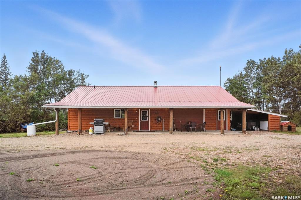 Hansen acreage, SK032973, Saskatchewan,
