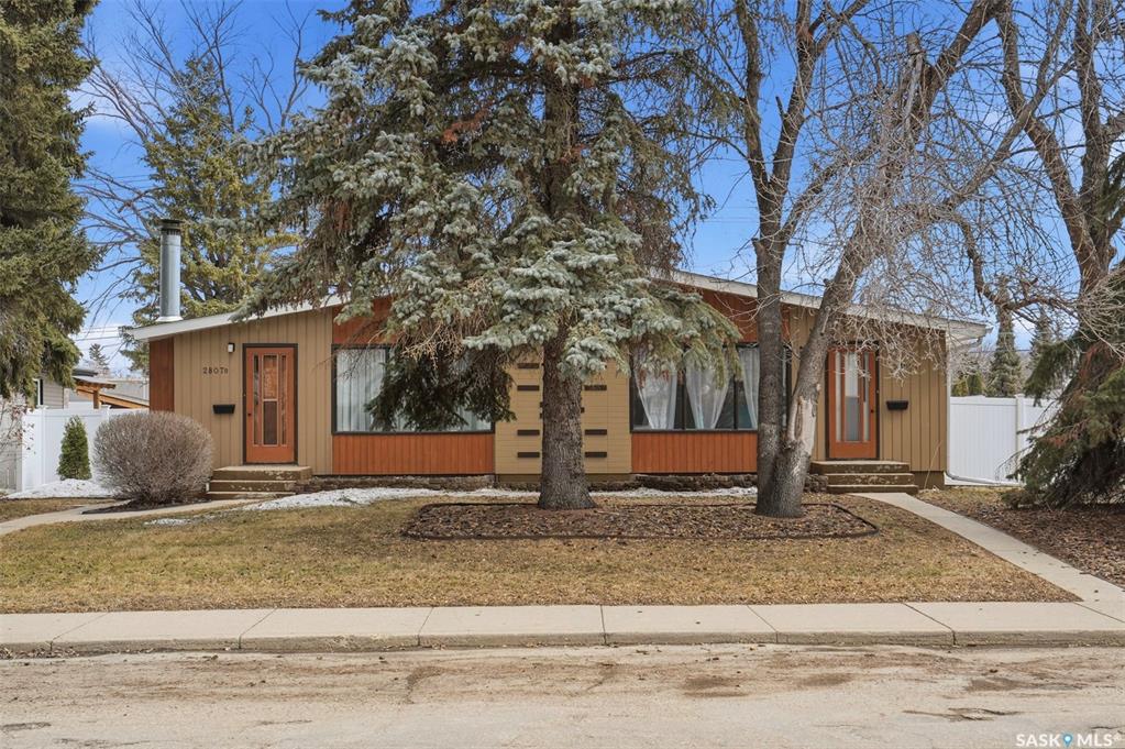 2807 A B Estey Drive, SK033049, Saskatchewan,
