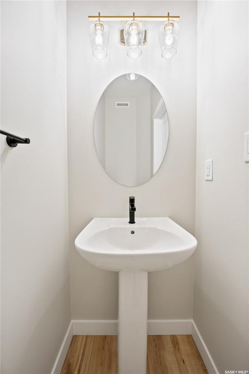 Fifth View of 439 Kinloch Crescent, Parkridge SA, Saskatoon, Saskatchewan, S7M 5X1