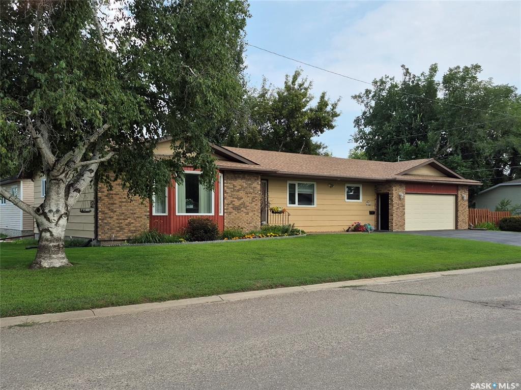 329 Douglass Street, SK033110, Saskatchewan,