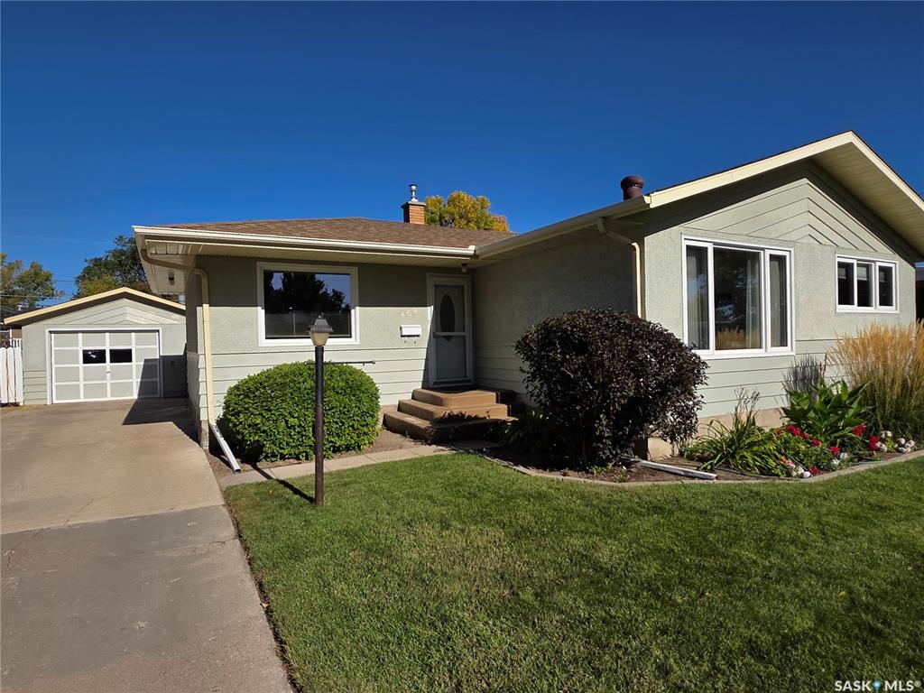 464 Macdonald Drive, SK033115, Saskatchewan,