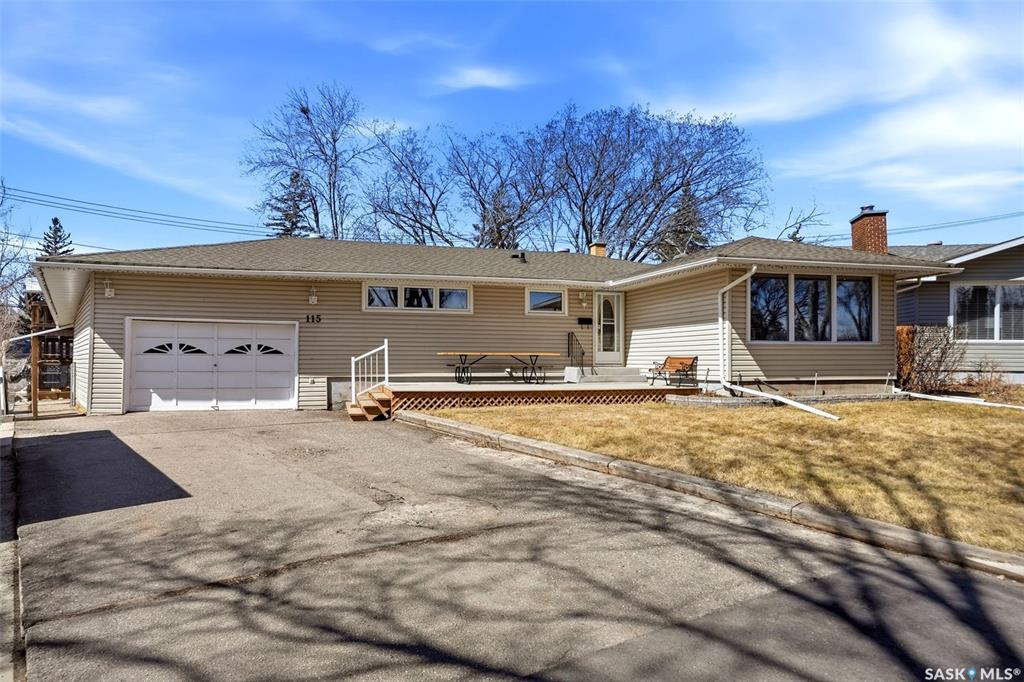 115 Knowles Crescent, SK033124, Saskatchewan,