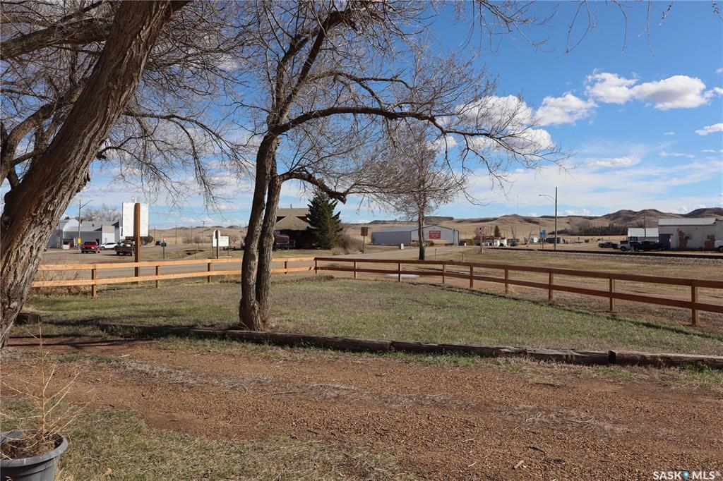 Fourth View of 302 Columbus Drive, Rockglen, Saskatchewan, S0H 3R0