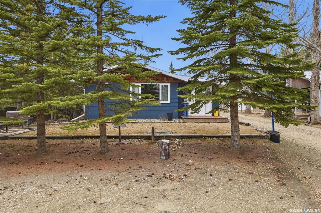 Second View of 18 Mallard Street W, Thomson Lake Regional Park (Wood River Rm No. 74), Wood River Rm No. 74, Saskatchewan, S0H 2K0