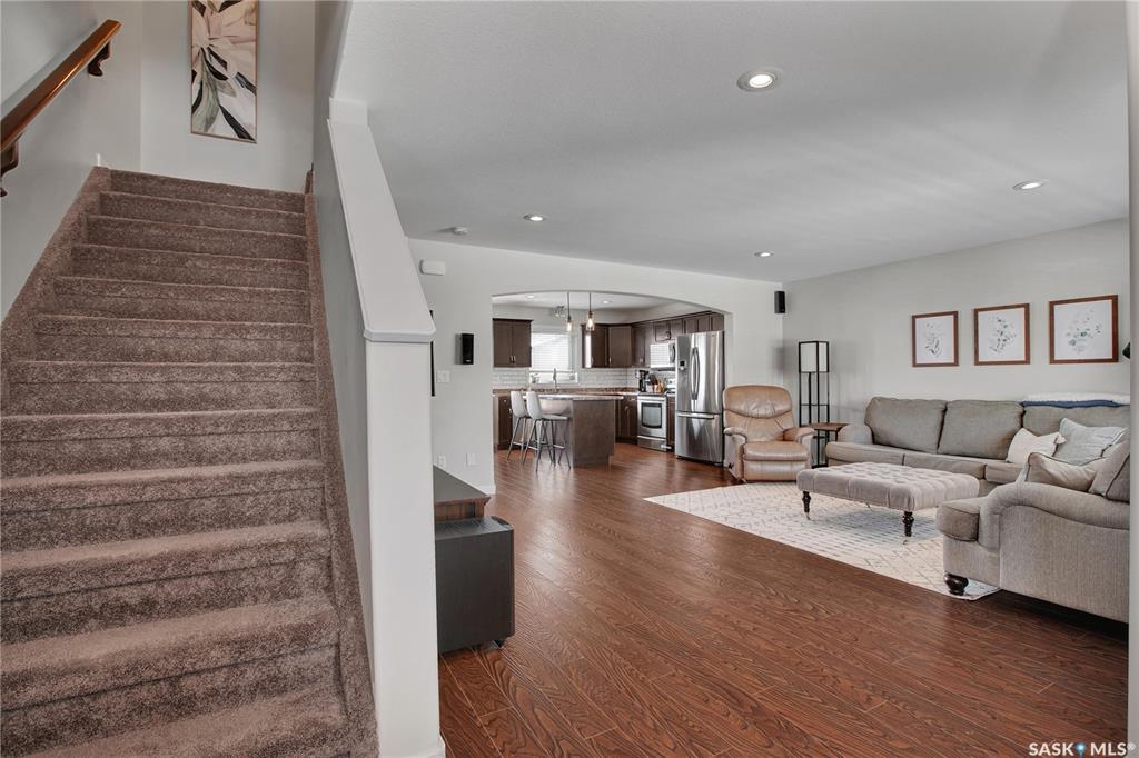 Fourth View of 158 Cornish Road, Stonebridge, Saskatoon, Saskatchewan, S7T 0K4