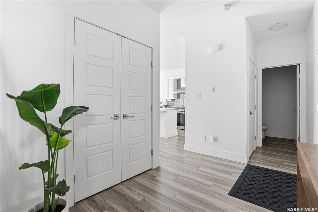 Fourth View of 1037 Maplewood Drive, Westheath, Moose Jaw, Saskatchewan, S6J 0E4