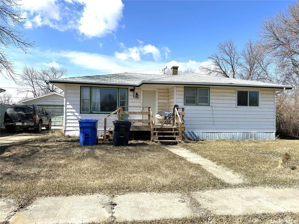 321 3rd Street, SK033324, Saskatchewan,
