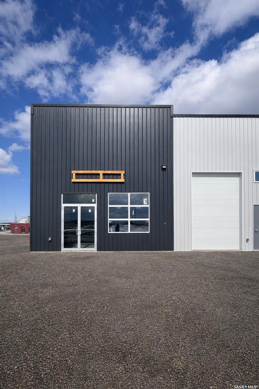 213 Service Road W #9&10, SK033352, Saskatchewan,
