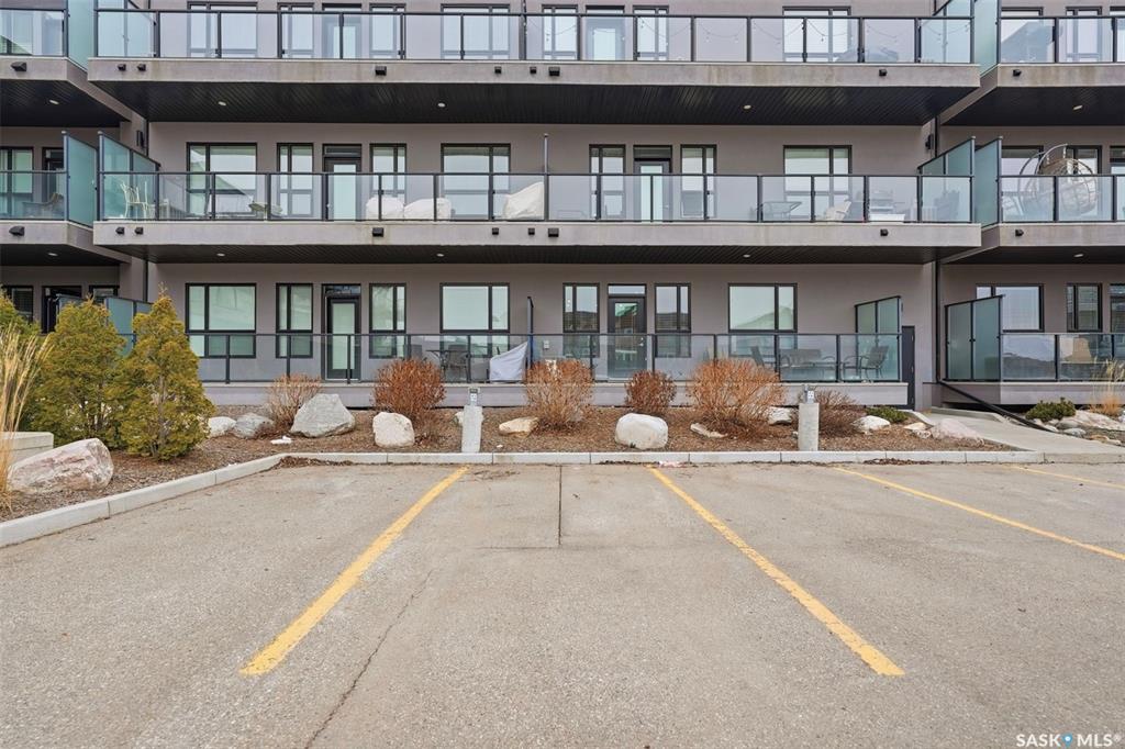 415 Maningas Bend #202, SK033372, Saskatchewan,