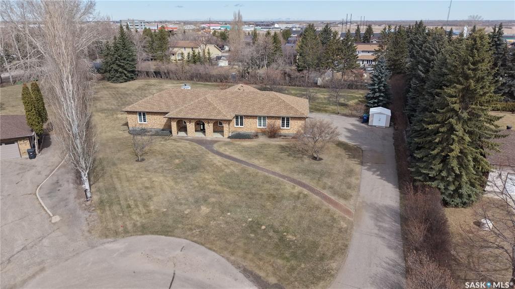 MLS® listing #SK033374 for sale located at 12 Pearl Crescent