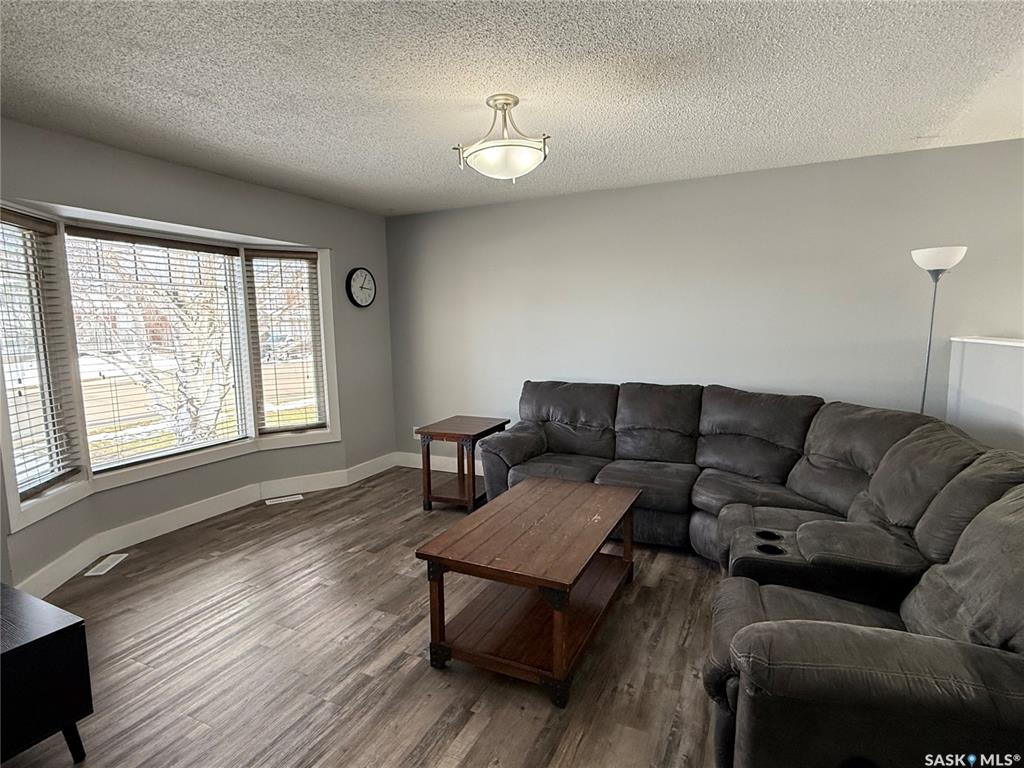 Third View of 7 Oconnor Court, Kindersley, Saskatchewan, S0L 1S1