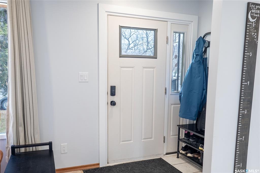 Fourth View of 104 2nd Avenue, Rosthern, Saskatchewan, S0K 3R0