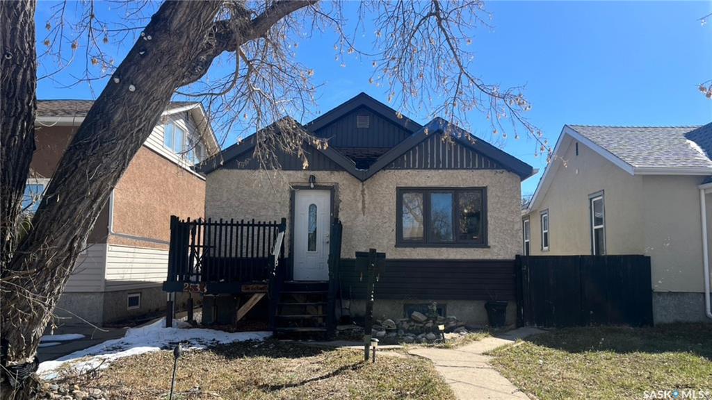 2533 Reynolds Street, SK033433, Saskatchewan,
