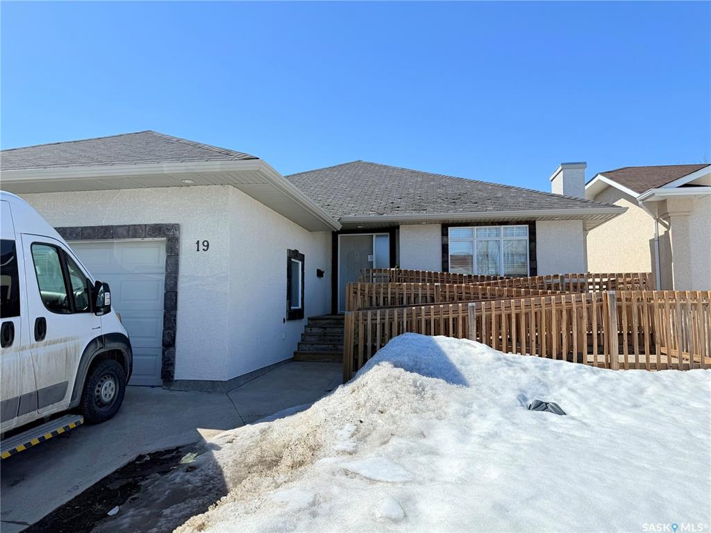 19 Kernaghan Crescent, SK033439, Saskatchewan,