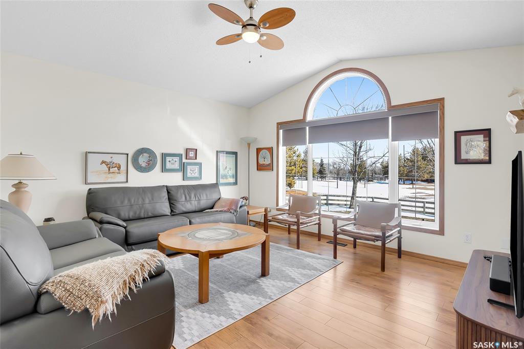 Fifth View of Sunrise Saddlery Acreage, Corman Park Rm No. 344, Saskatchewan, S0K 0J0