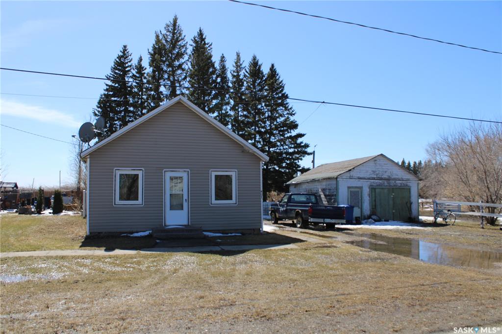 Second View of 407 1st Avenue, Gerald, Saskatchewan, S0A 1B0