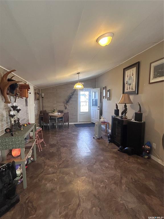 Fifth View of 301 Willow Park Green, Valleyview, Estevan, Saskatchewan, S4A 2R9