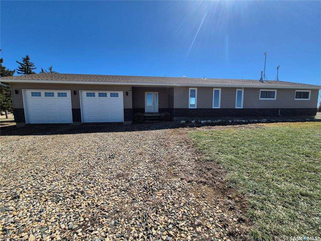 Second View of Highway 13 Acreage near Glasnevin, Key West Rm No. 70, Saskatchewan, S0C 1Y0