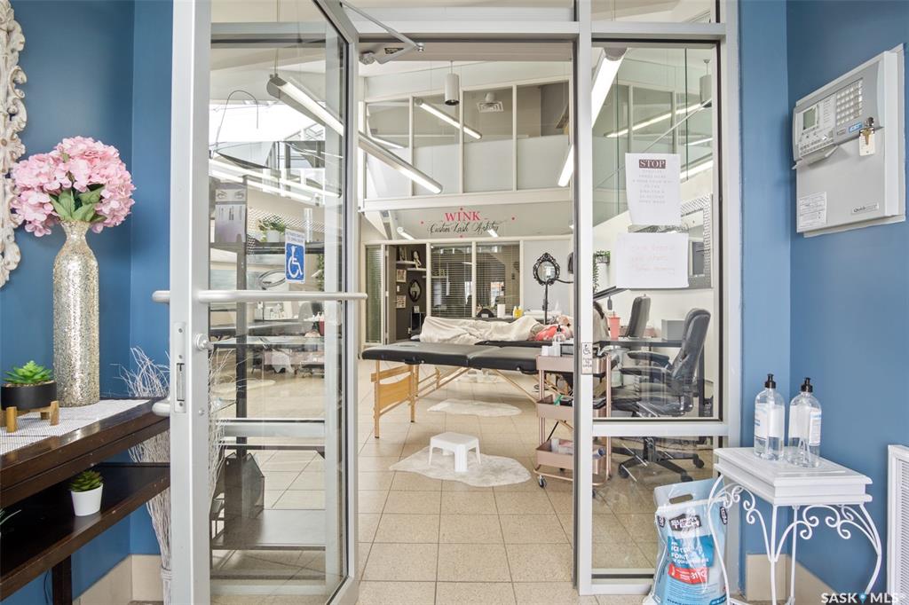 Fourth View of 285 Venture Crescent #2, Central Industrial, Saskatoon, Saskatchewan, S7K 6N8