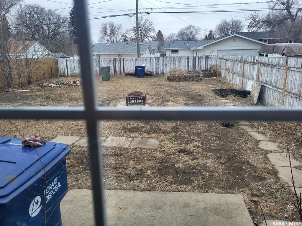 Fourth View of 1066 5th Avenue Nw, Hillcrest MJ, Moose Jaw, Saskatchewan, S6H 1K8