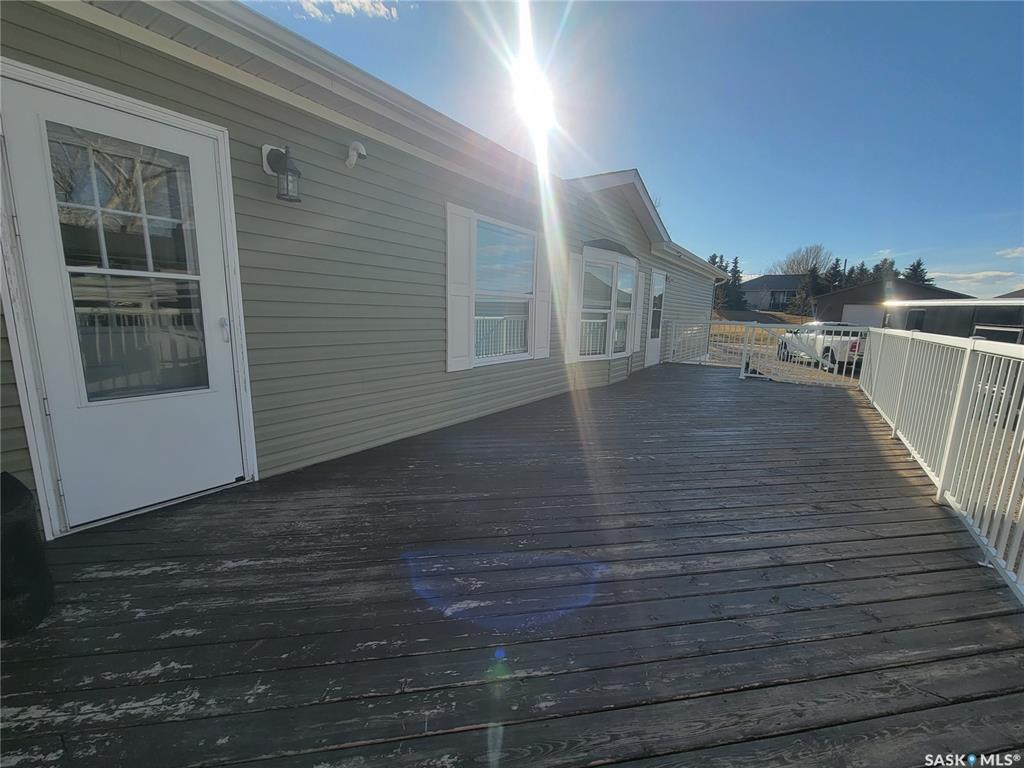 Second View of 414 Lonsdale Street, Luseland, Saskatchewan, S0L 2A0