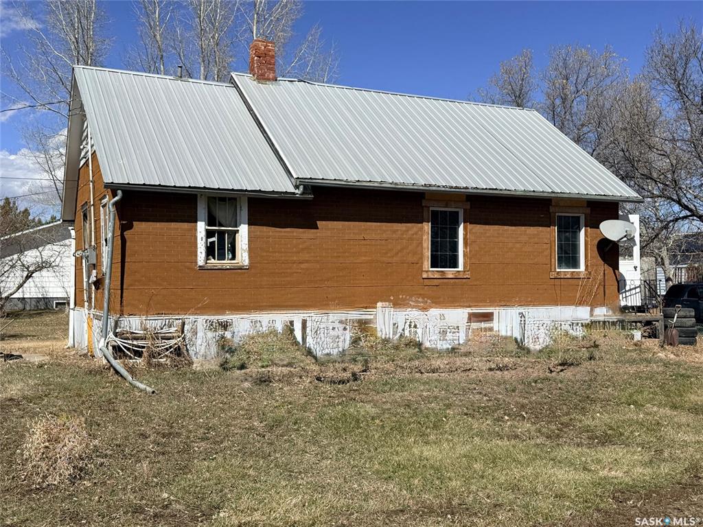 Third View of 110 3rd Street E, Milden, Saskatchewan, S0L 2L0