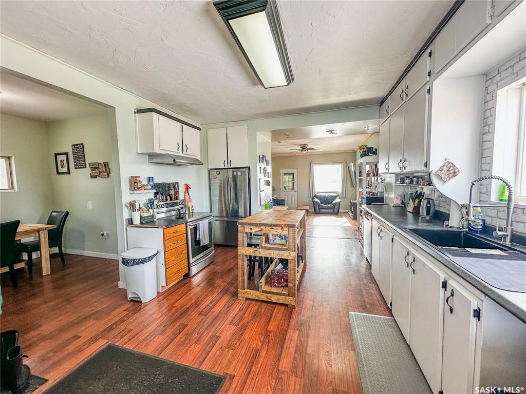 Third View of 464 1st Avenue E, Melville, Saskatchewan, S0A 2P0