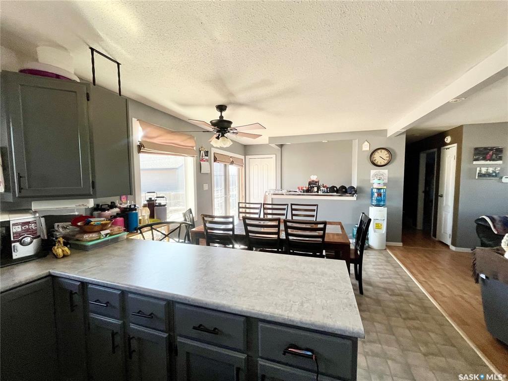 Fifth View of 112 Gray Crescent W, Wilkie, Saskatchewan, S0K 4W0