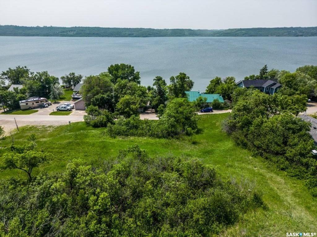 38 Lakeshore Drive, SK033719, Saskatchewan,