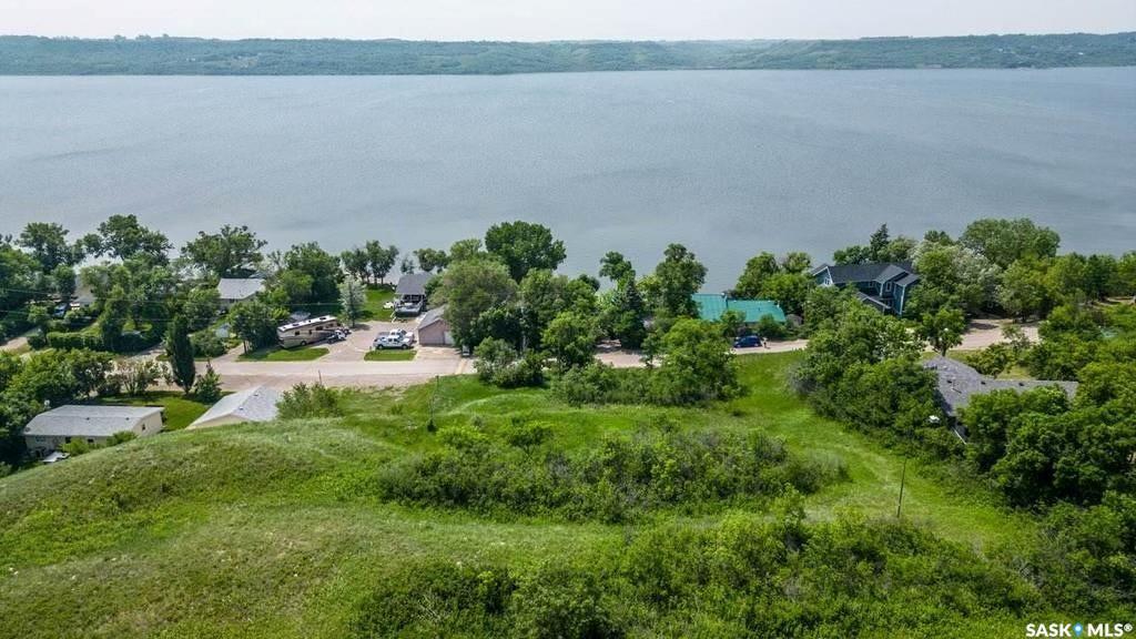 40 Lakeshore Drive, SK033720, Saskatchewan,