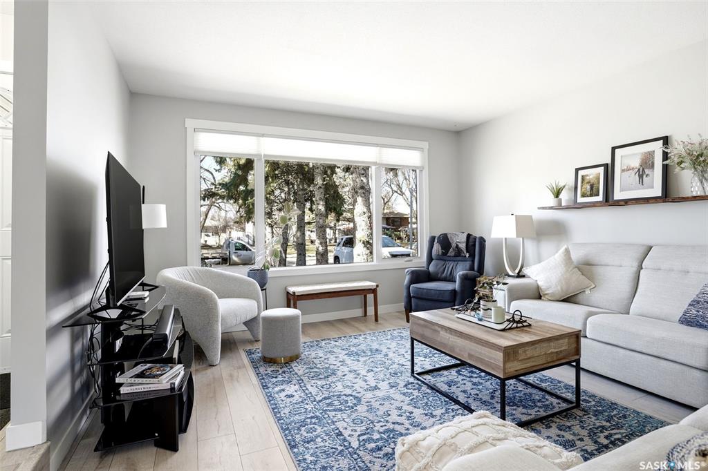 Fifth View of 1115 12 Th Avenue E, Glen Elm Park, Regina, Saskatchewan, S4N 4W2