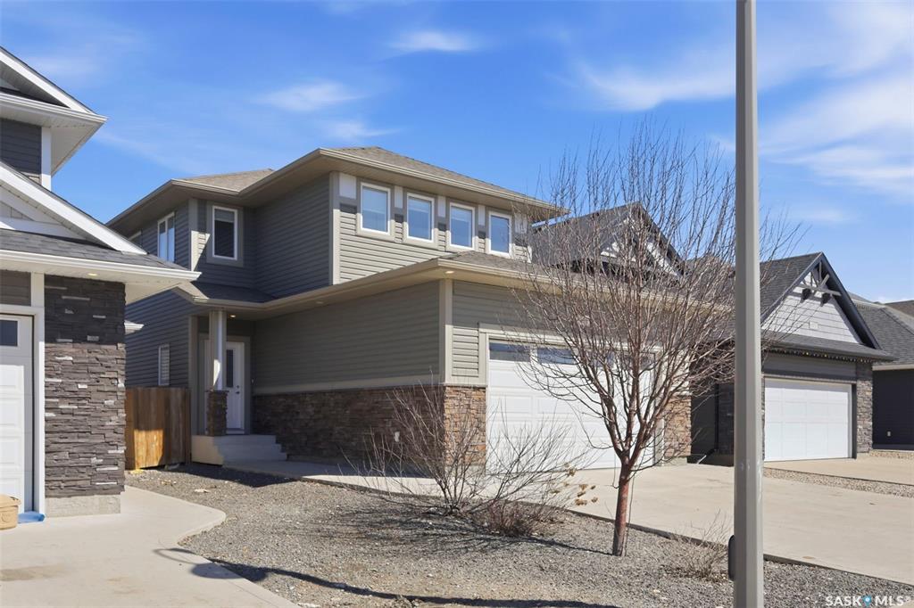 Third View of 611 Kolynchuk Court, Stonebridge, Saskatoon, Saskatchewan, S7T 0W4