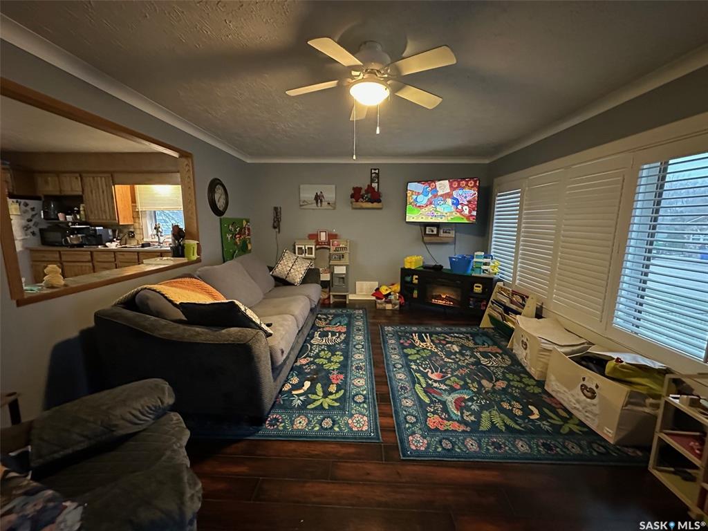 Second View of 429 Third Street, Estevan, Saskatchewan, S4A 0P1