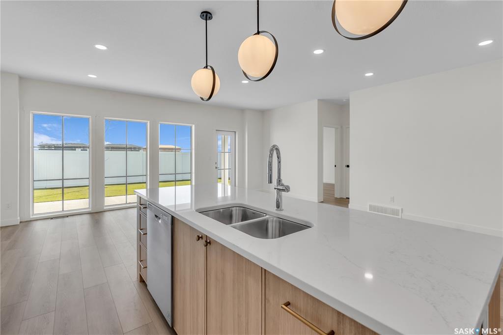 Fifth View of 720 Brighton Boulevard #10, Brighton, Saskatoon, Saskatchewan, S7V 1X1