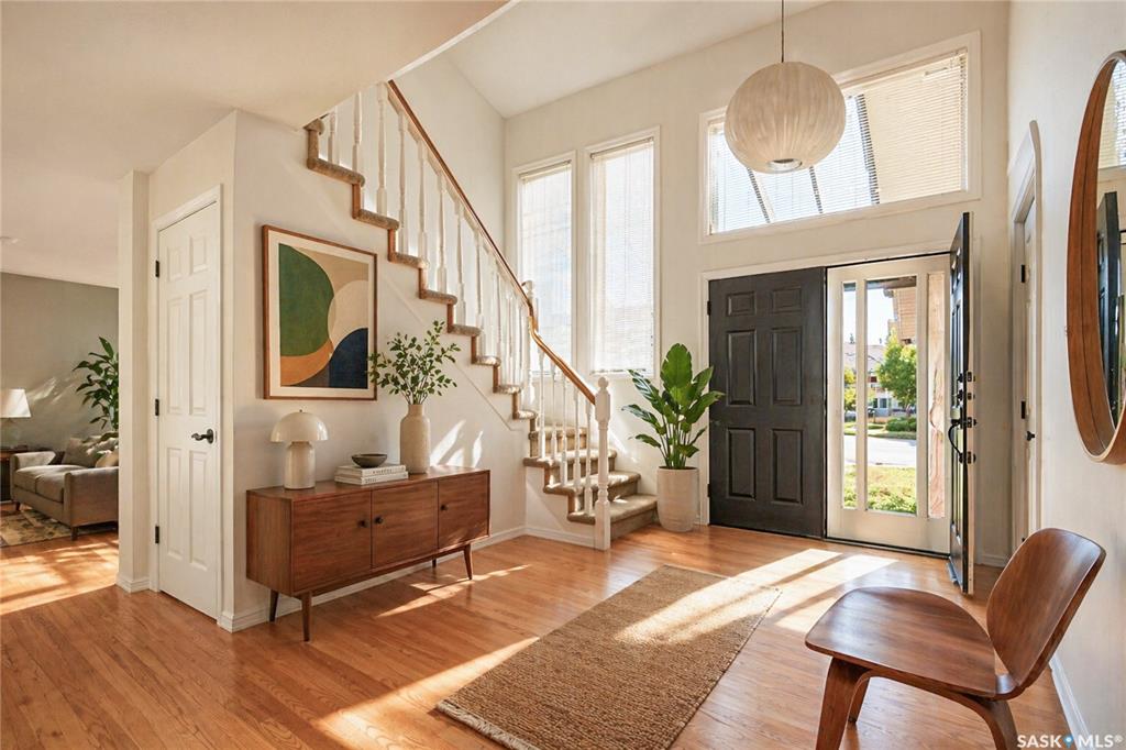 Fifth View of 215 Mallin Crescent, Silverwood Heights, Saskatoon, Saskatchewan, S7K 7X3