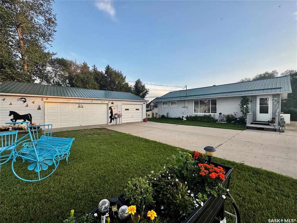 301 1st Avenue Se, SK033950, Saskatchewan,