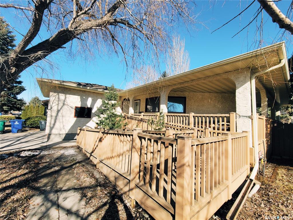Second View of 330 Adolph Crescent, Sutherland, Saskatoon, Saskatchewan, S7N 3K1