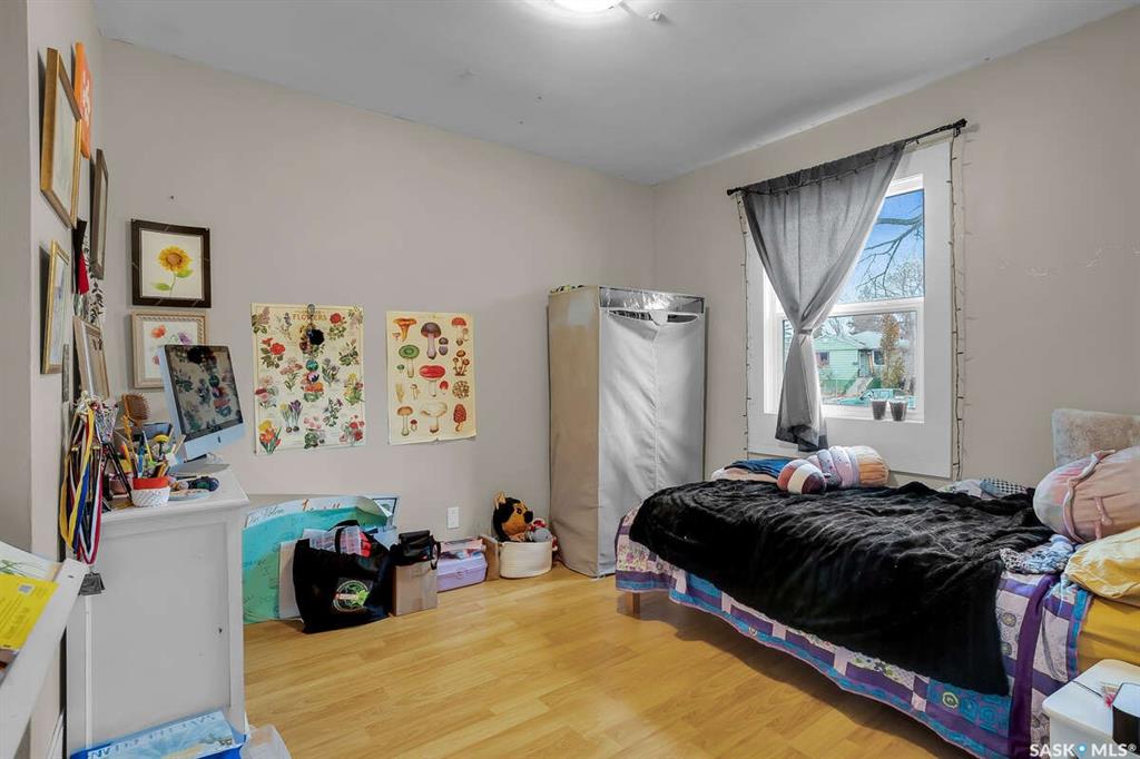 Fifth View of 1711 Broadway Avenue, Nutana, Saskatoon, Saskatchewan, S7H 2B4