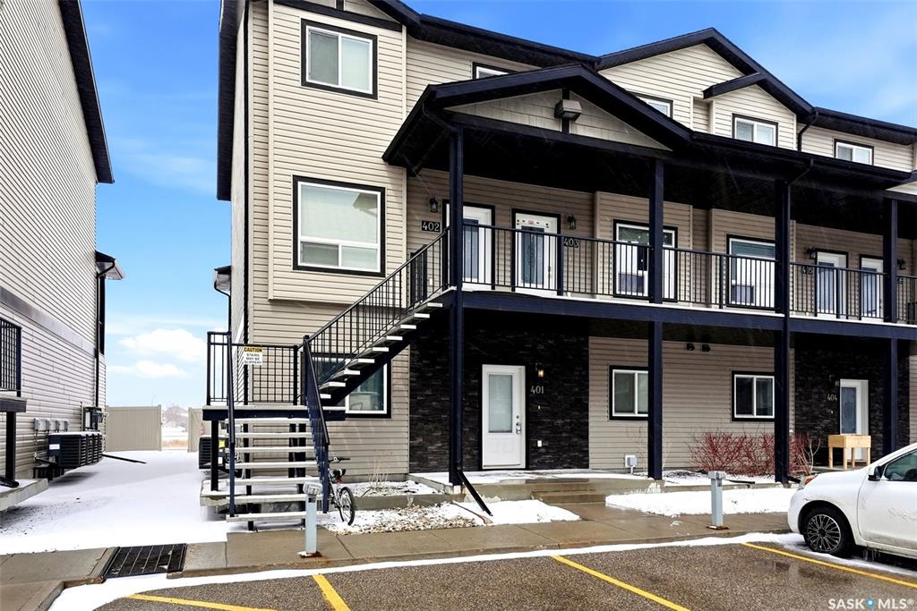 MLS® listing #SK033963 for sale located at 3826 Dewdney Avenue E #401