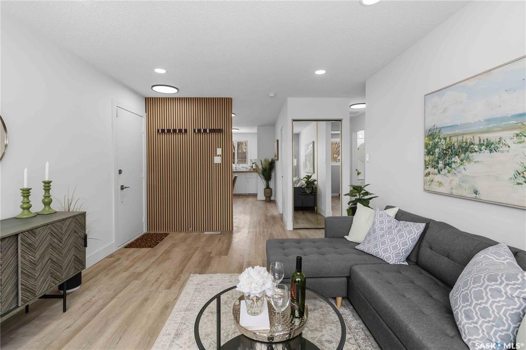 Fifth View of 224 Waterloo Crescent, East College Park, Saskatoon, Saskatchewan, S7H 4G5