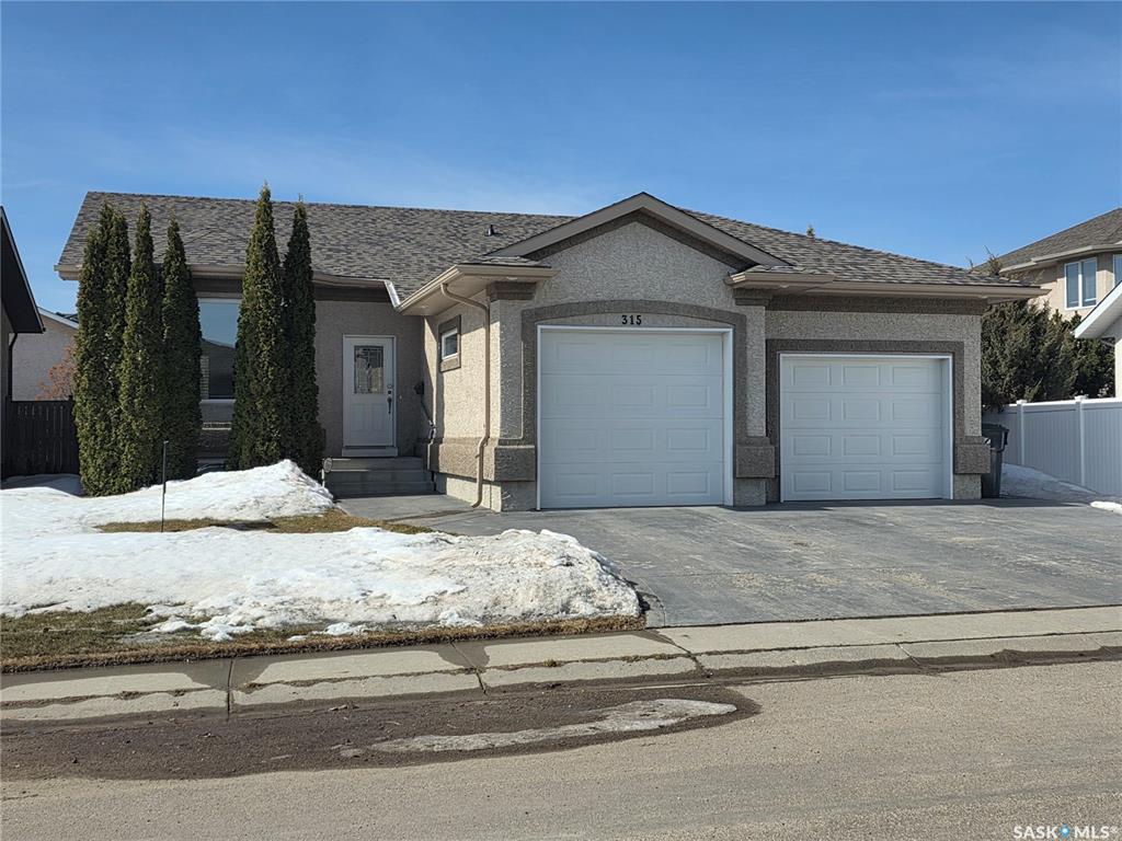 315 Brookshire Crescent, SK034072, Saskatchewan,