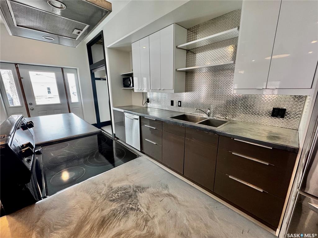 Fifth View of 347 Maple Avenue, North YO, Yorkton, Saskatchewan, S3N 1X2