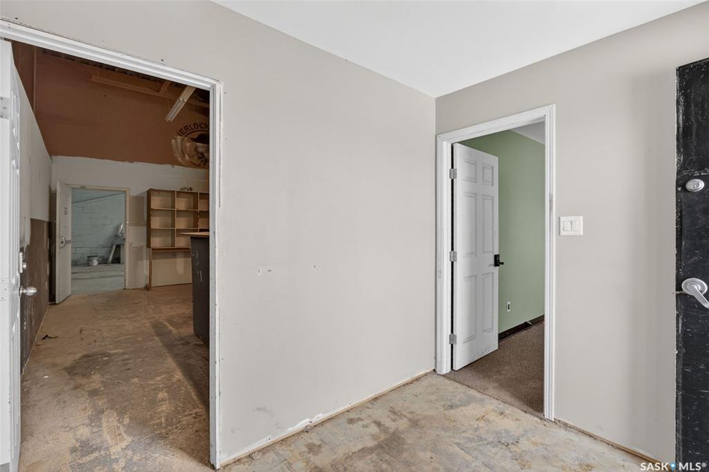 Second View of 25 D 17th Street E, Midtown, Prince Albert, Saskatchewan, S6V 1G6