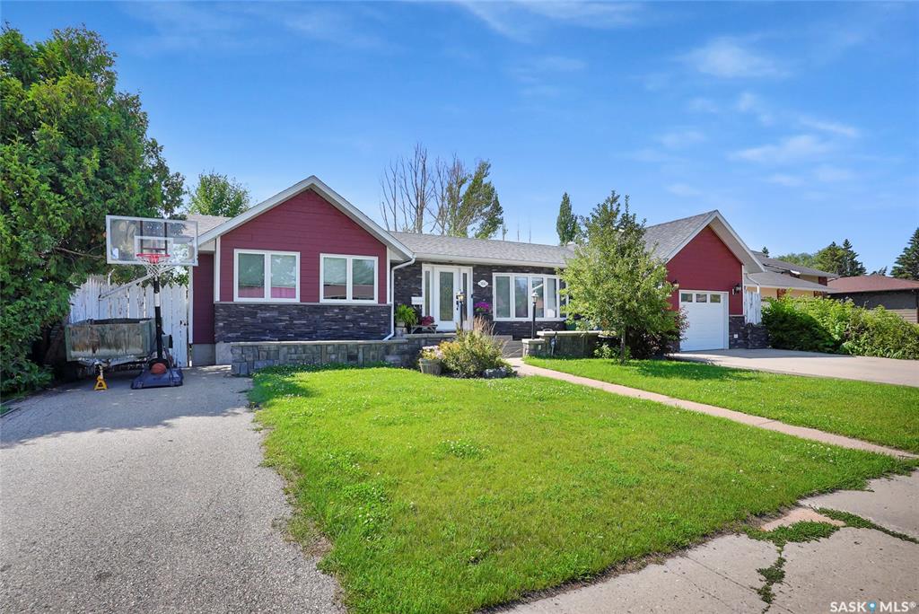 Fourth View of 1614 11 Th Avenue Nw, VLA/Sunningdale, Moose Jaw, Saskatchewan, S6H 6W9