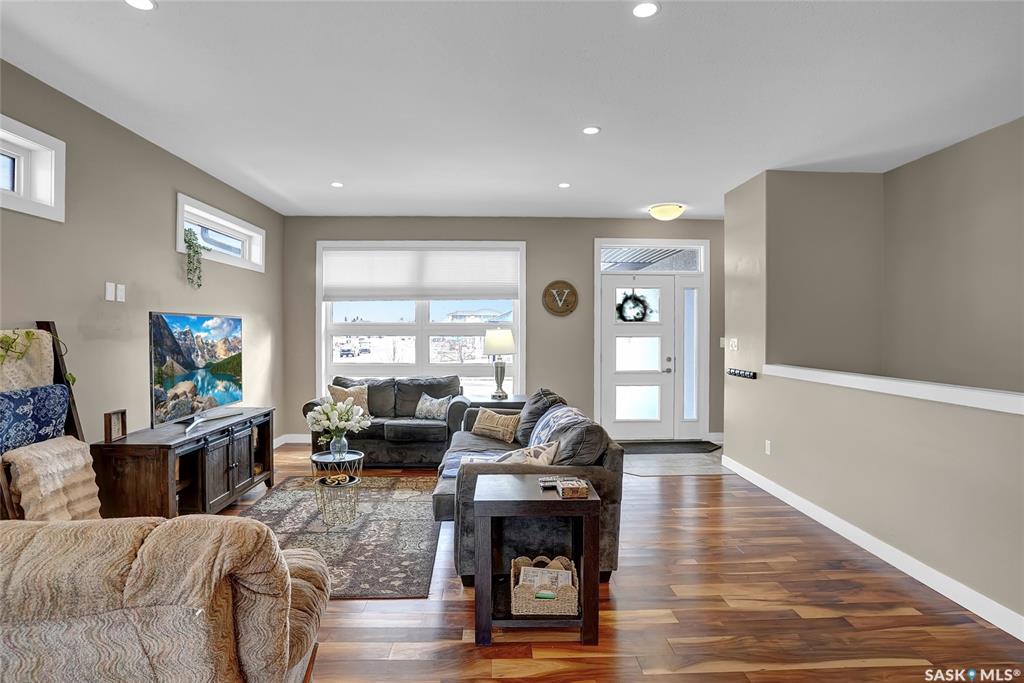 Third View of 127 Hodges Crescent, VLA/Sunningdale, Moose Jaw, Saskatchewan, S6J 0B1