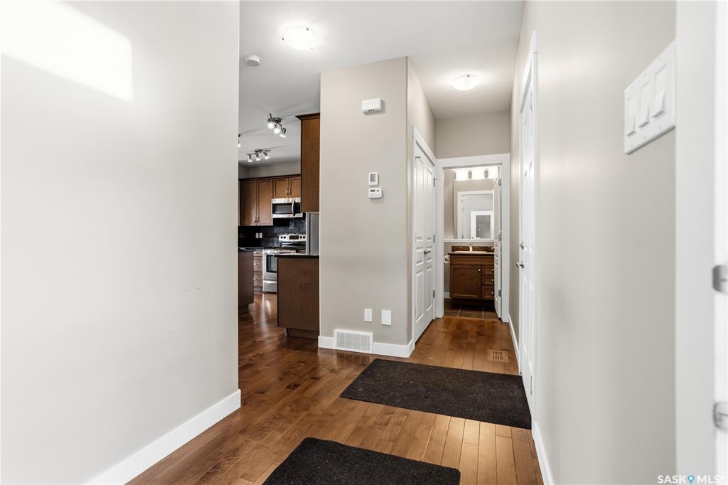 Third View of 8814 Herman Crescent, Edgewater, Regina, Saskatchewan, S4Y 0B7